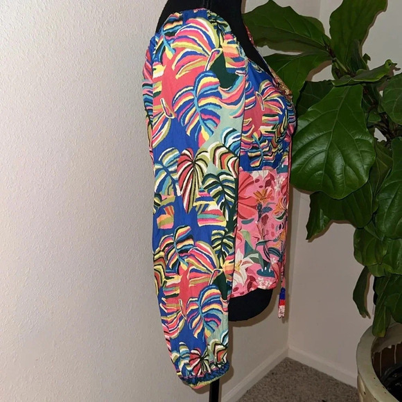 FARM Rio Women’s Tropical Square Neckline Puff Sleeve Pullover Blouse Medium - Picture 6 of 16